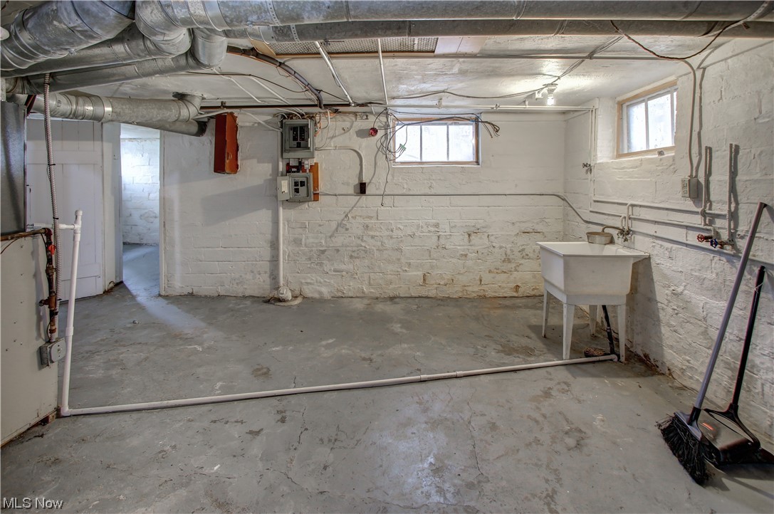 Crown Point - Residential