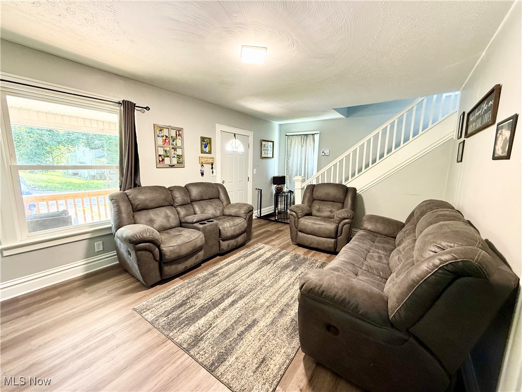 607 Larzelere Avenue, Zanesville, Ohio image 4