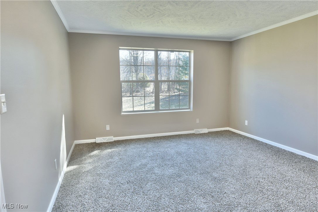 7045 Milligan East Road, Burghill, Ohio image 26