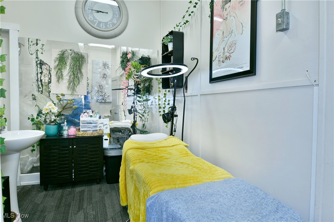 Hubbard Sec #45 - Commercial Sale