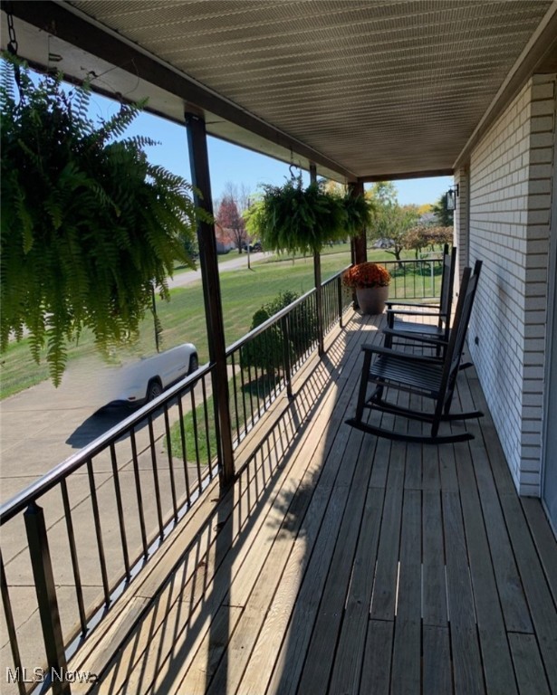 123 Broadview Drive, Cadiz, Ohio image 4