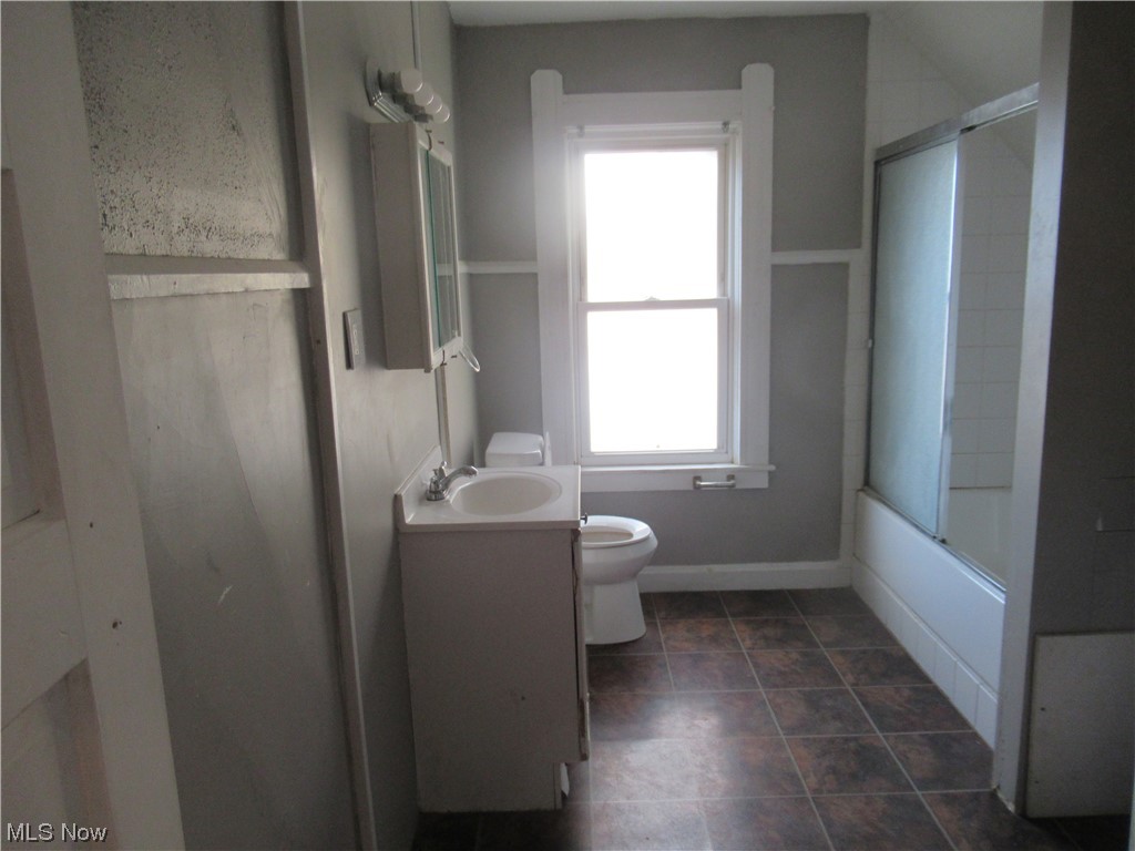 Bedford Village - Residential Lease