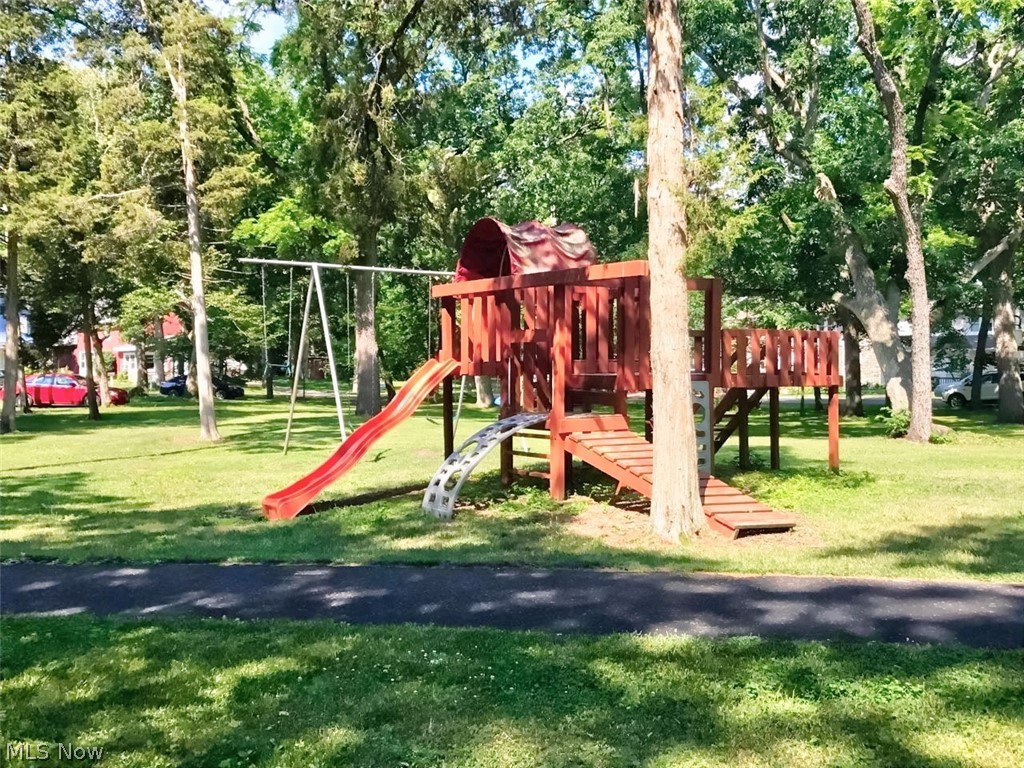 Eagle Beach - Residential