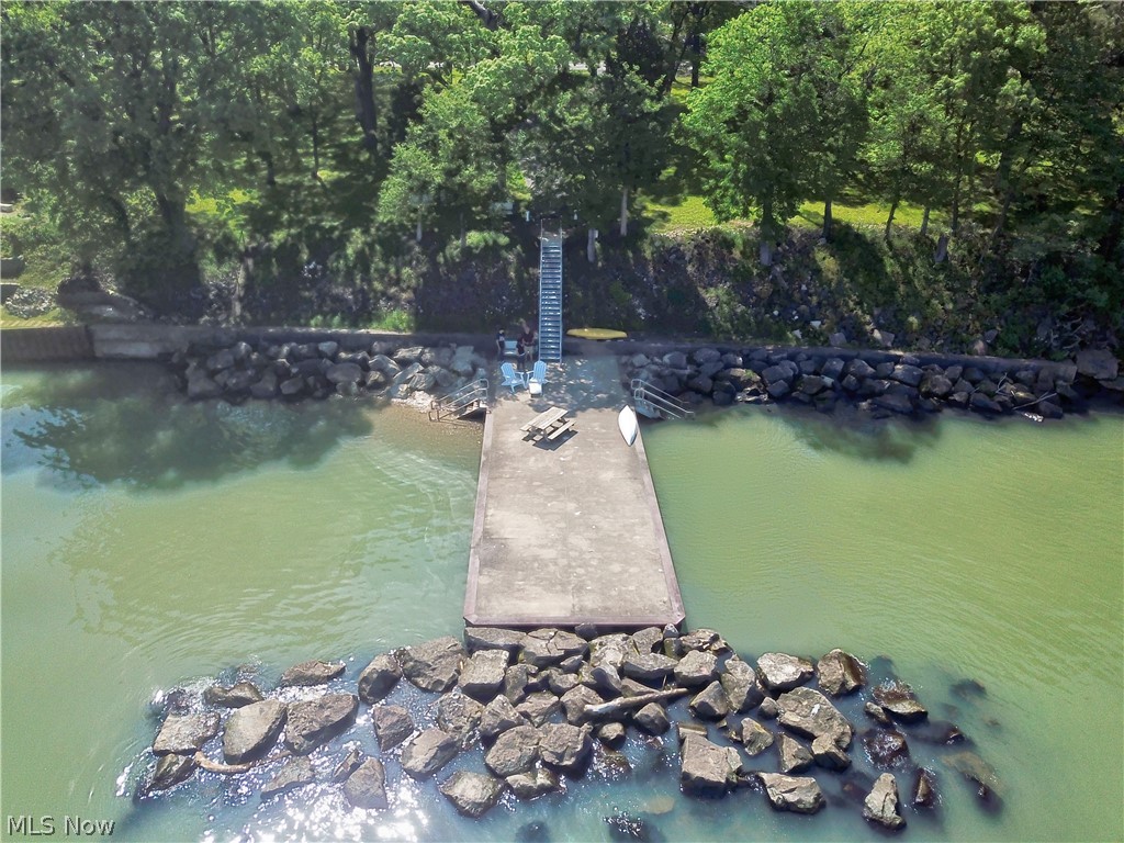 Eagle Beach - Residential