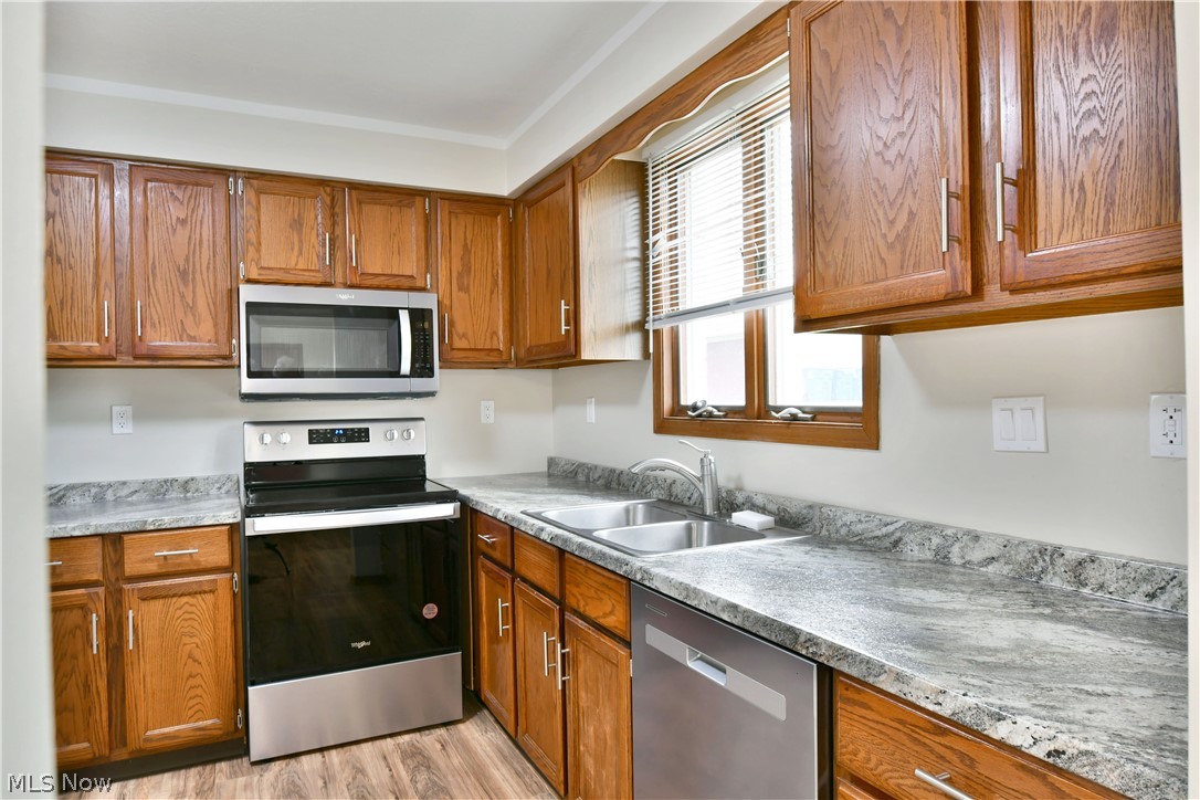 Presidential Square Estates Condo - Residential