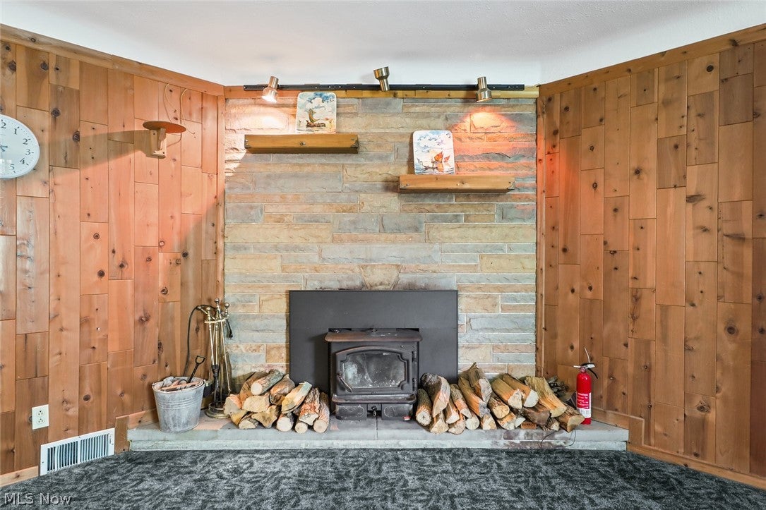 4695 W Ridgewood Drive