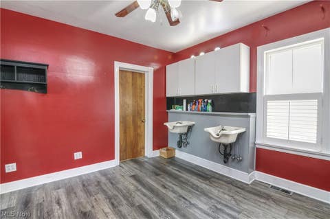 Tiny photo for 25 31st Street SW, Barberton, OH 44203 (MLS # 5220929)