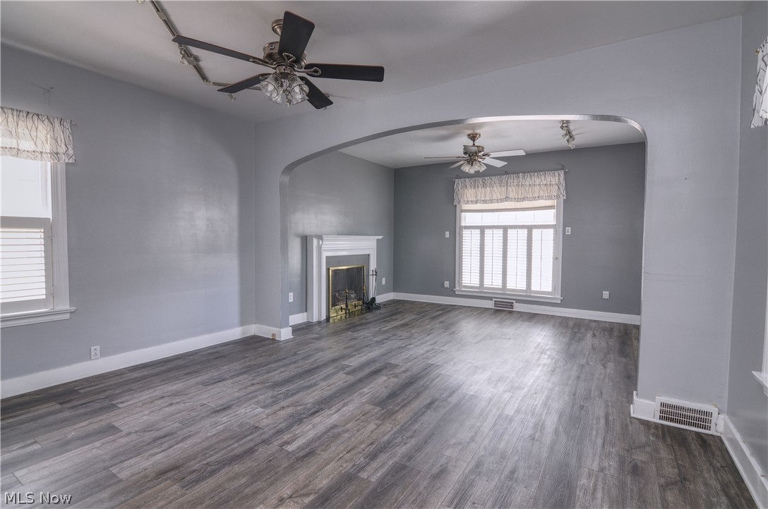 25 31st Street SW