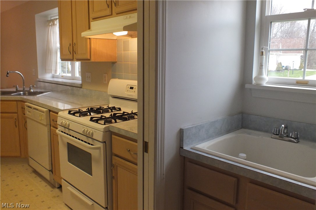 Outrigger Cove Condo - Residential