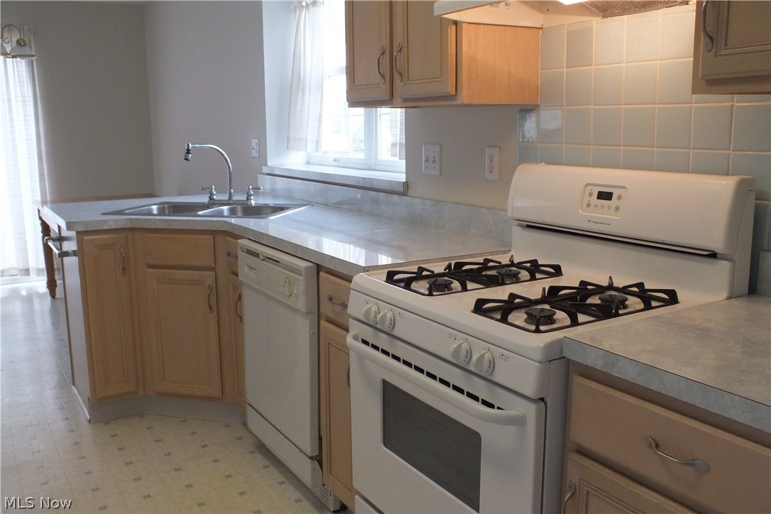 Outrigger Cove Condo - Residential