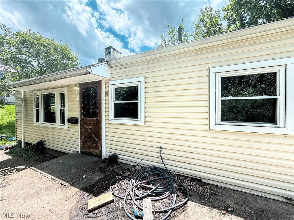 Photo of 607 Cutler Street, Marietta, OH 45750 (MLS # 5212343)