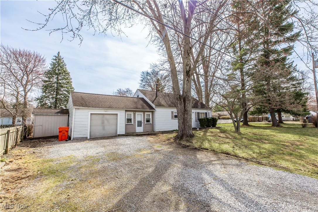 9907 Dupont Drive, Columbia Station, Ohio image 25