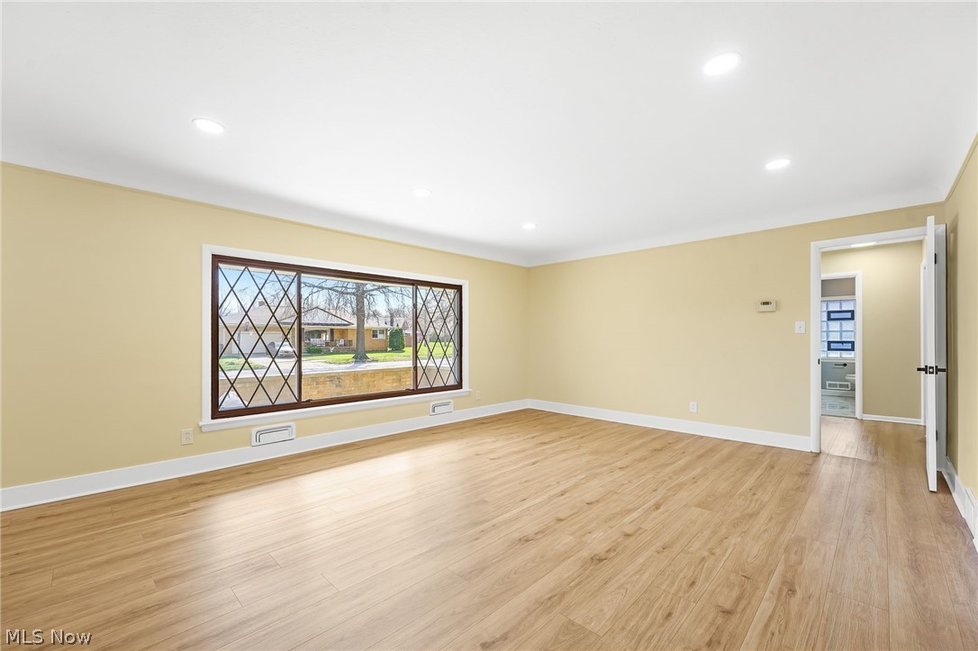 Ridgewood 06/H A Stahl Pro - Residential