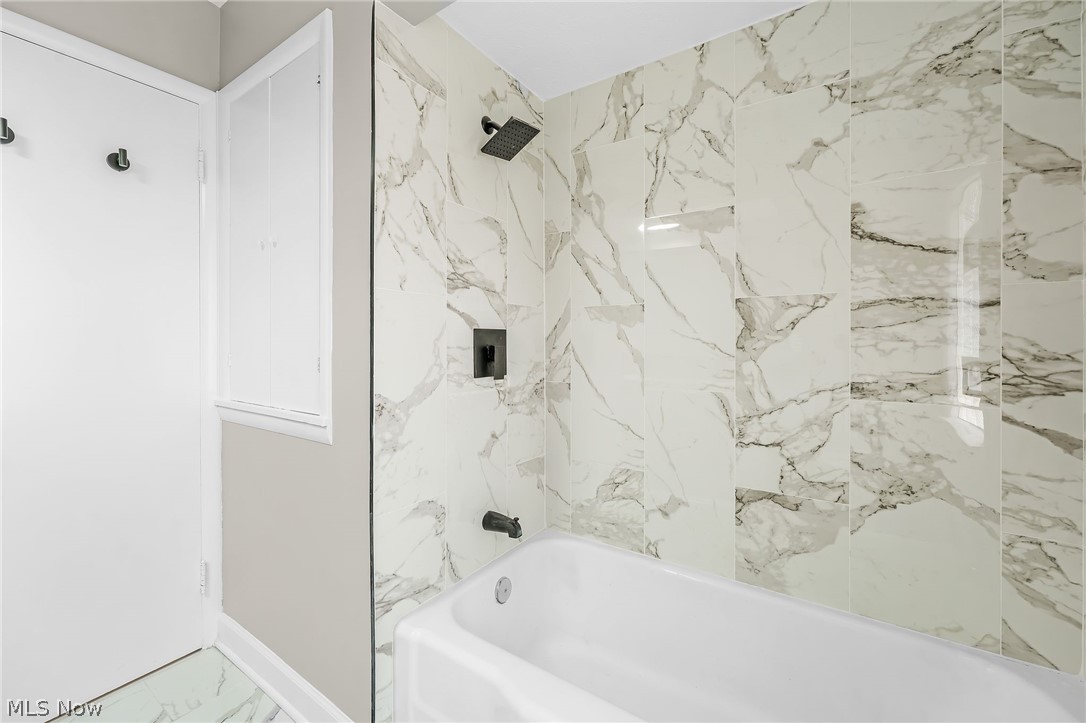 Ridgewood 06/H A Stahl Pro - Residential