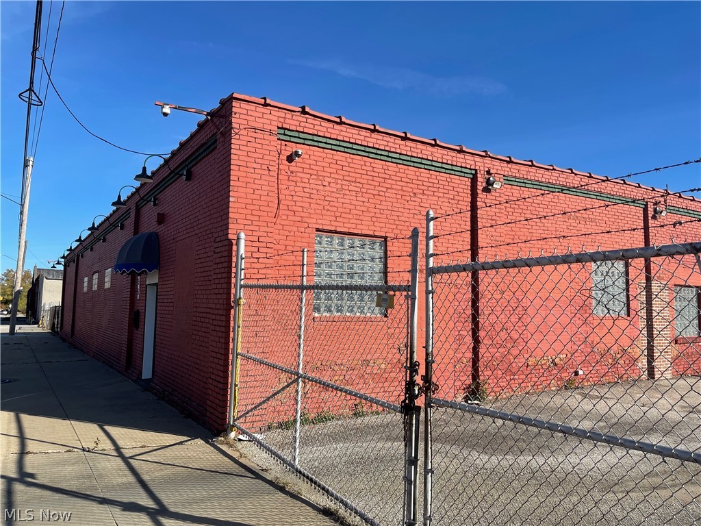 Cleveland - Residential Lease