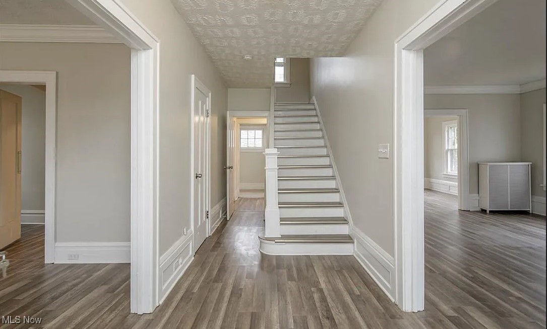 Meadowbrook Land Cos Meadowbr - Residential Lease