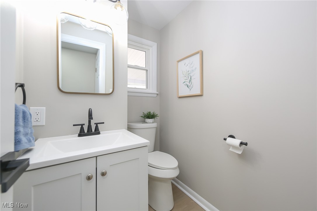 10298 Webster Road, Strongsville, Ohio image 25