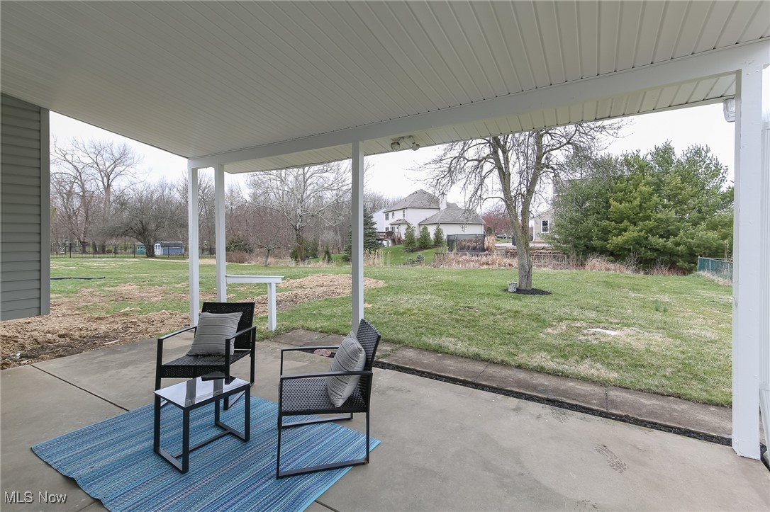 10298 Webster Road, Strongsville, Ohio image 32