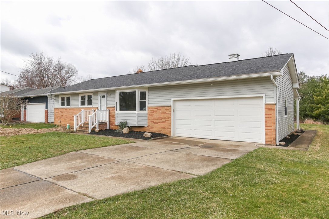 10298 Webster Road, Strongsville, Ohio image 2