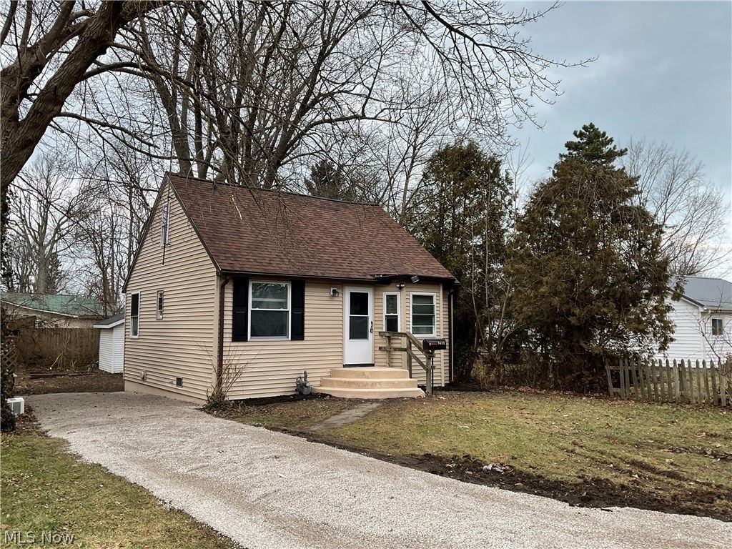 Photo of 1432 Hazel Avenue, Madison, OH 44057 (MLS # 5188170)