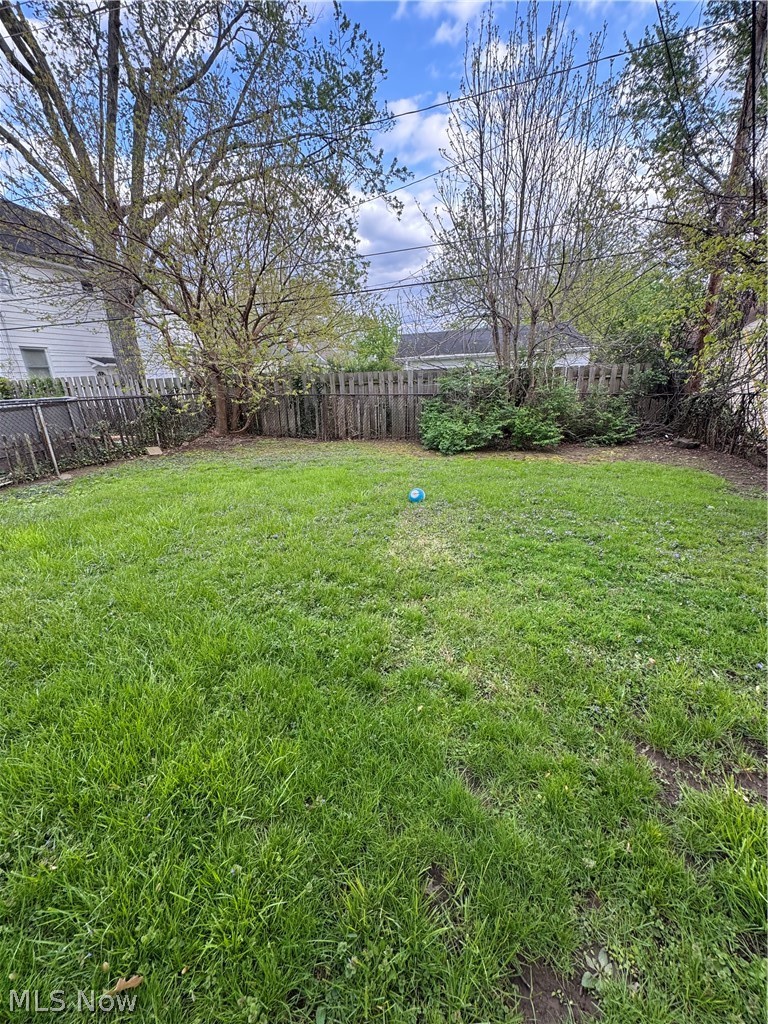 Garfield Blvd - Residential