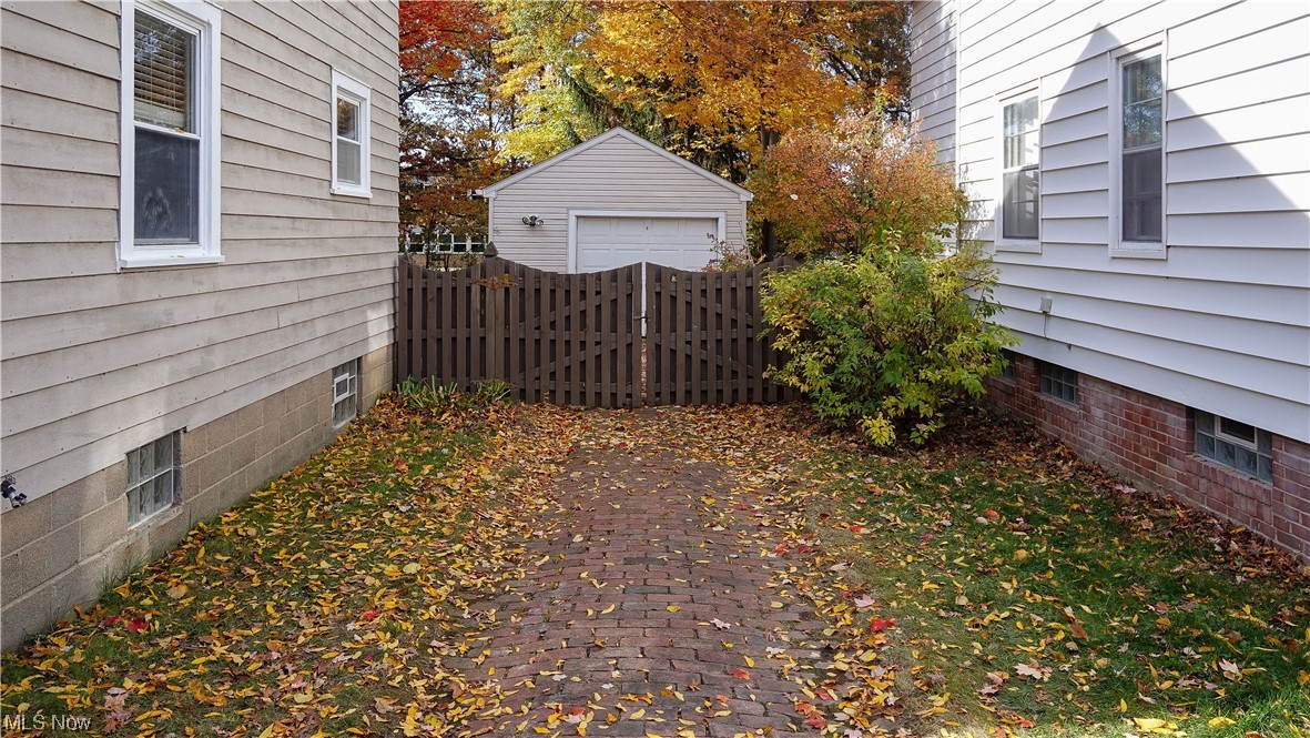 Transit Park - Residential