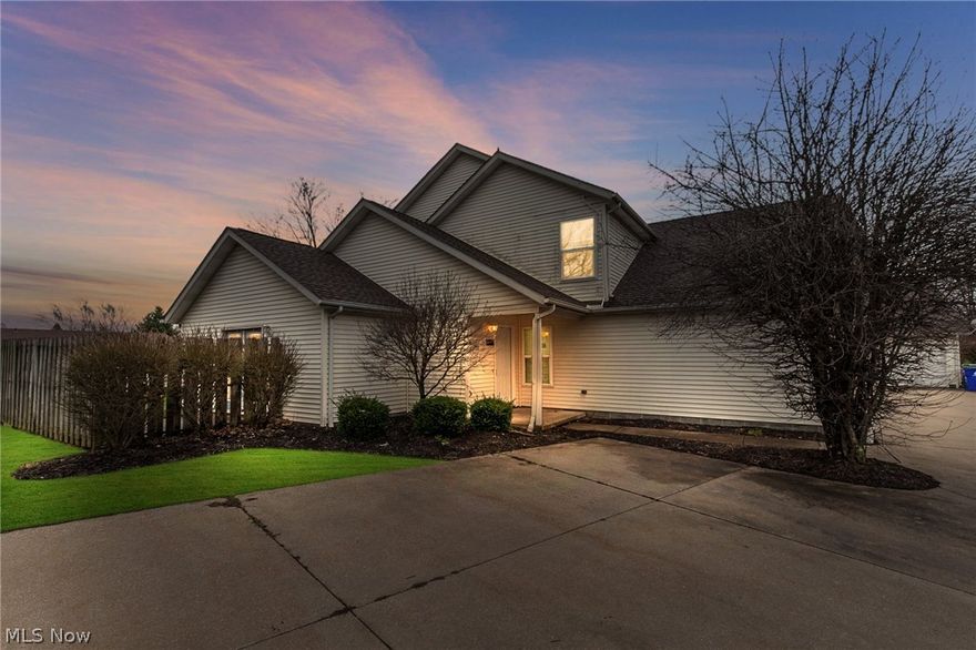 Wonderful open concept condo built in 1994 and within easy walking distance of Kent State University makes this ideal living for faculty, students, KSU employees or someone new to the area as they search for the "right thing". In most cases, cheaper than rent! This END UNIT has pull-in parking to easily accommodate visitors as well as two-car garage. The adjacent green space surrounding this end unit is great for those with claustrophobic tendency or those who just want to enjoy the view that the common green space affords! Entering the new front door, a vaulted newly-painted great room greets you with a door to a concrete semi-private patio. The great room opens into tidy kitchen with bar. A first floor bedroom, a full bathroom w/ shower and laundry with matching washer/dryer complete the main floor. On the second level, the vaulted master bedroom boasts double closets and en suite bath. The third bedroom, also with its own dedicated full bath, rounds out the second floor. The Associa