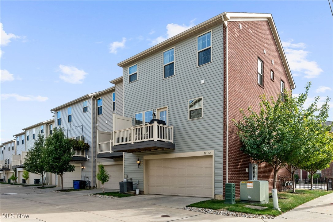 Rockport Square Ph 3 - Residential