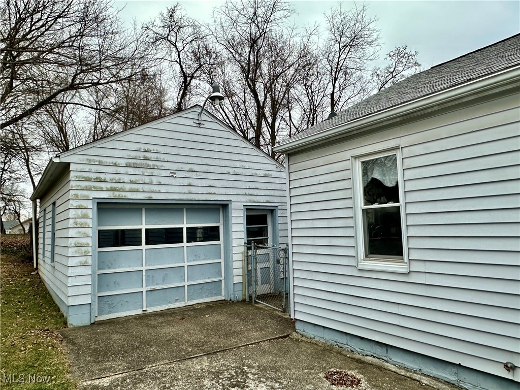 832 Virginia Street, Zanesville, Ohio image 3