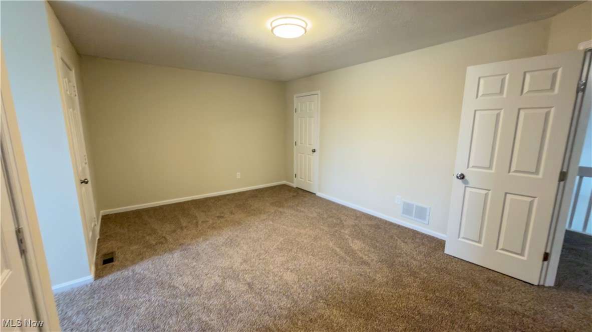 Sandy Pointe - Residential