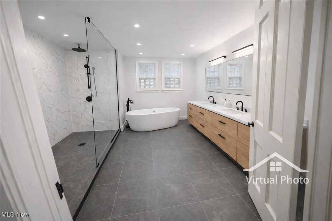 Lagrange - Residential