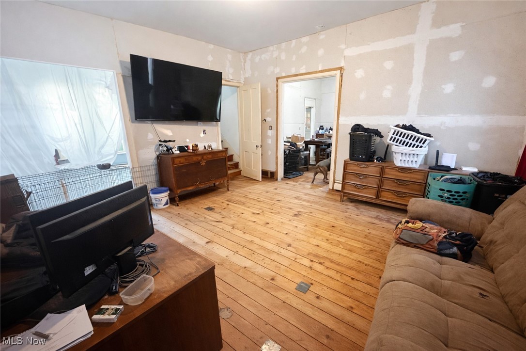 Lagrange - Residential