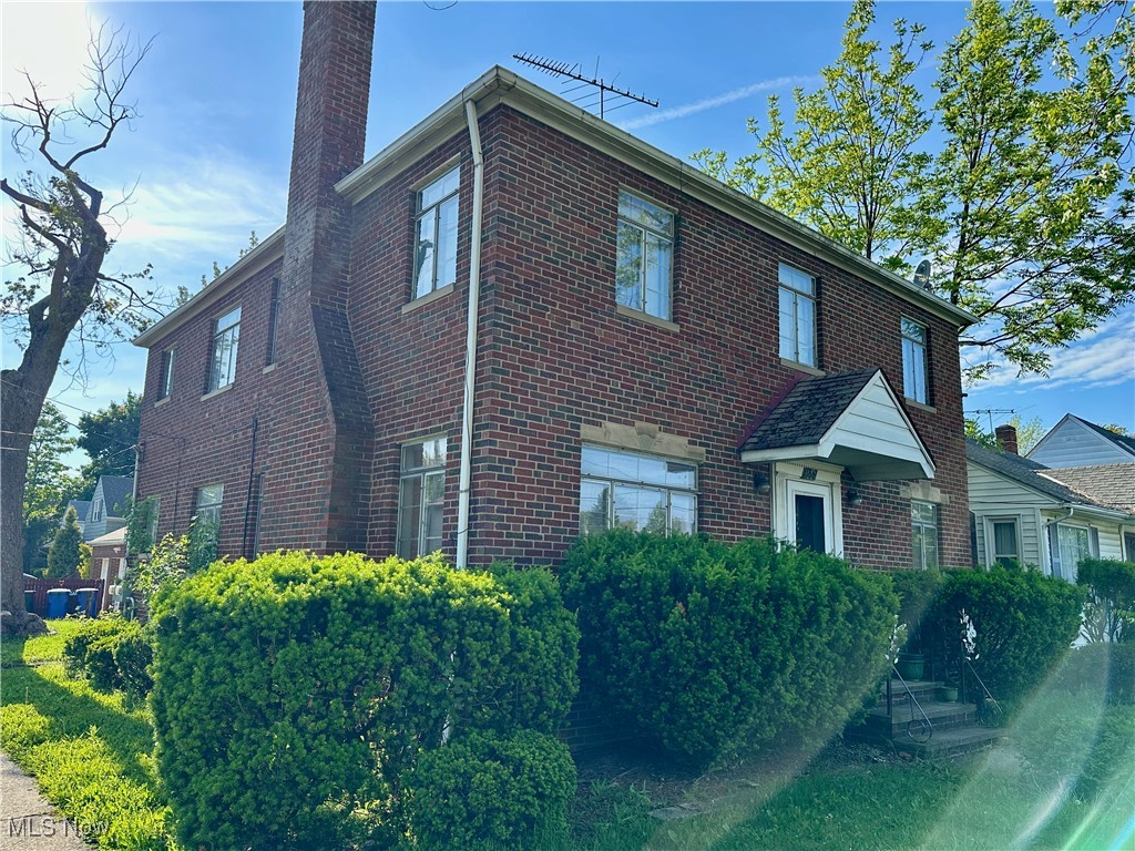1166 E 176th Street