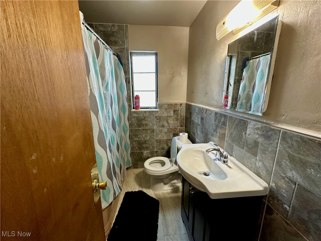 Katherine Steins Proposed All - Residential Income