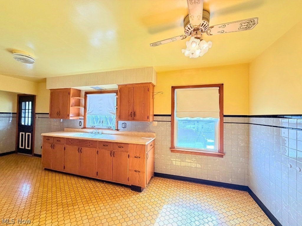 450 W 40th Street