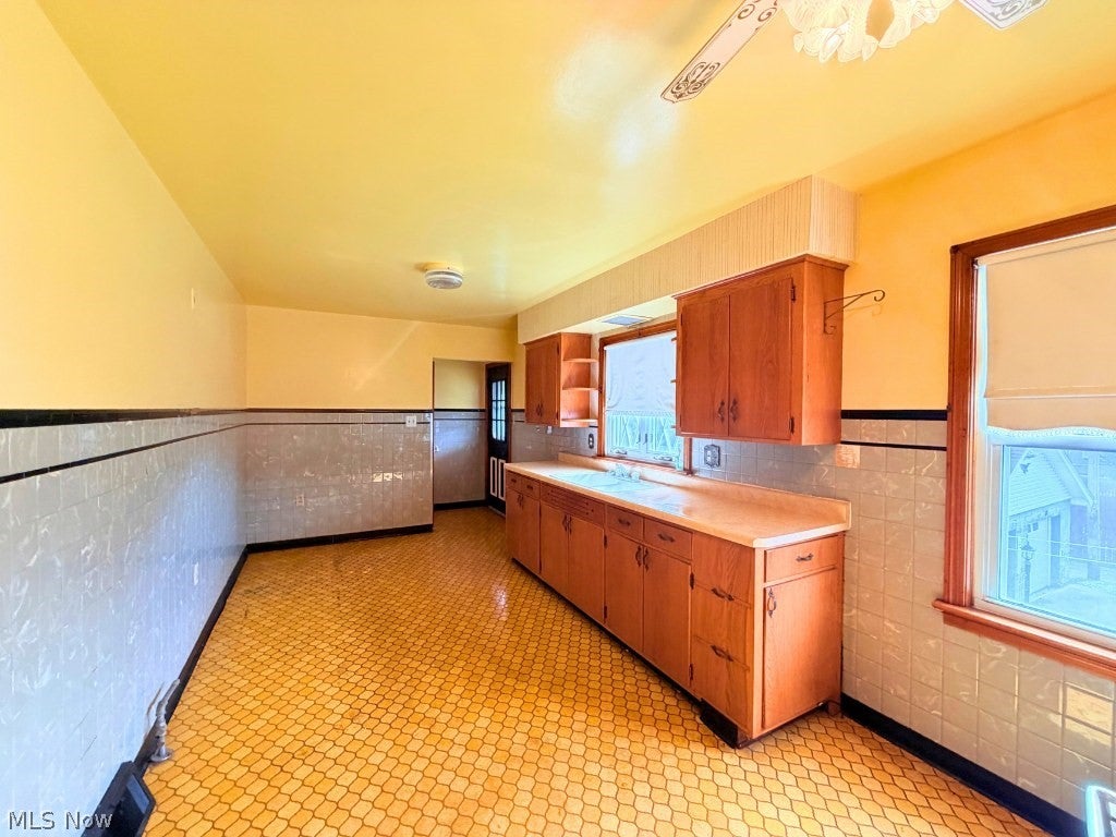 450 W 40th Street