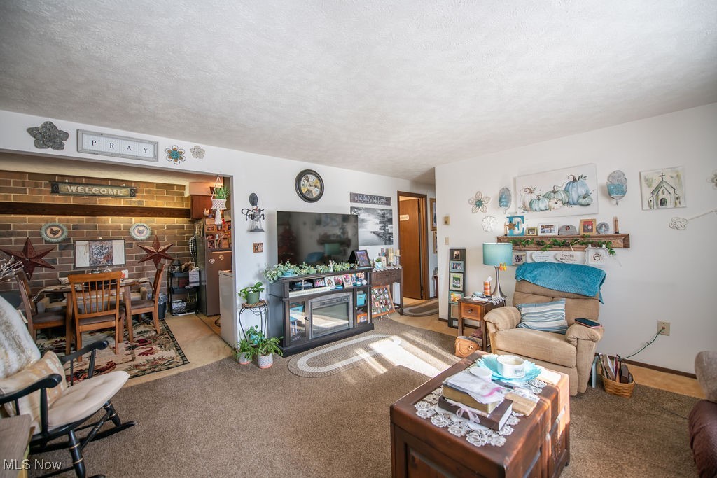 Lexington Centre 02 - Commercial Sale