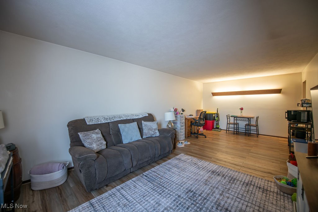 Lexington Centre 02 - Commercial Sale