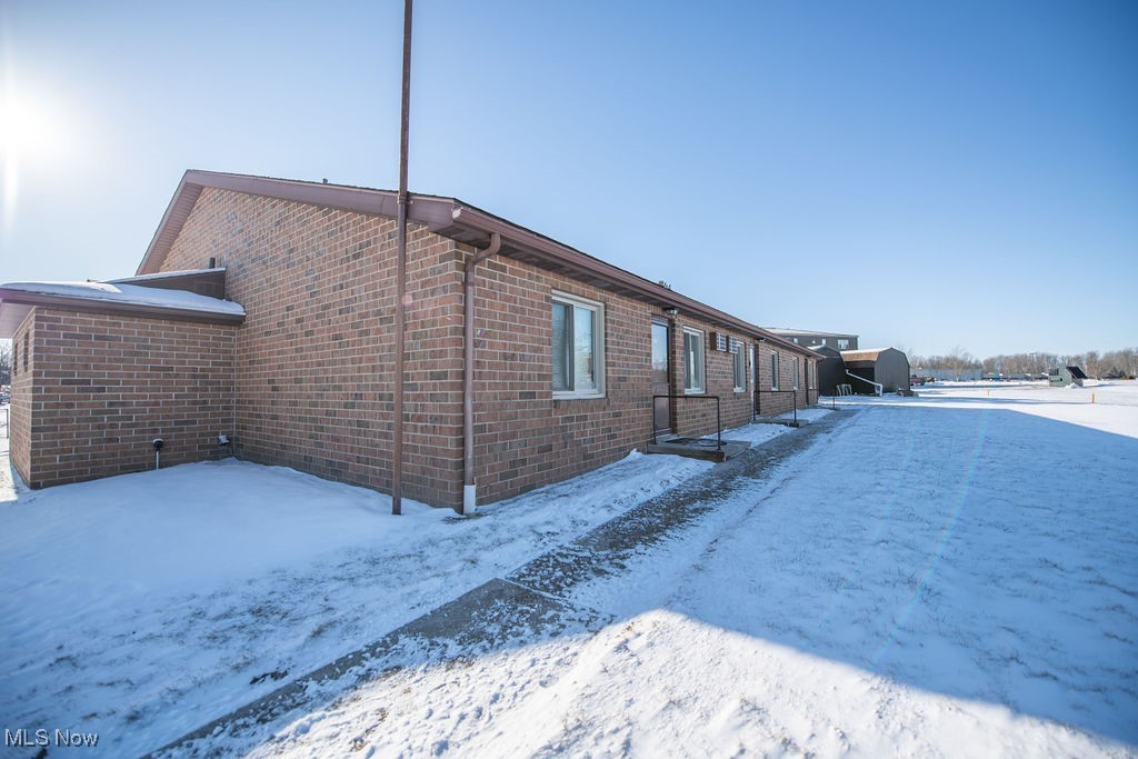 Lexington Centre 02 - Commercial Sale