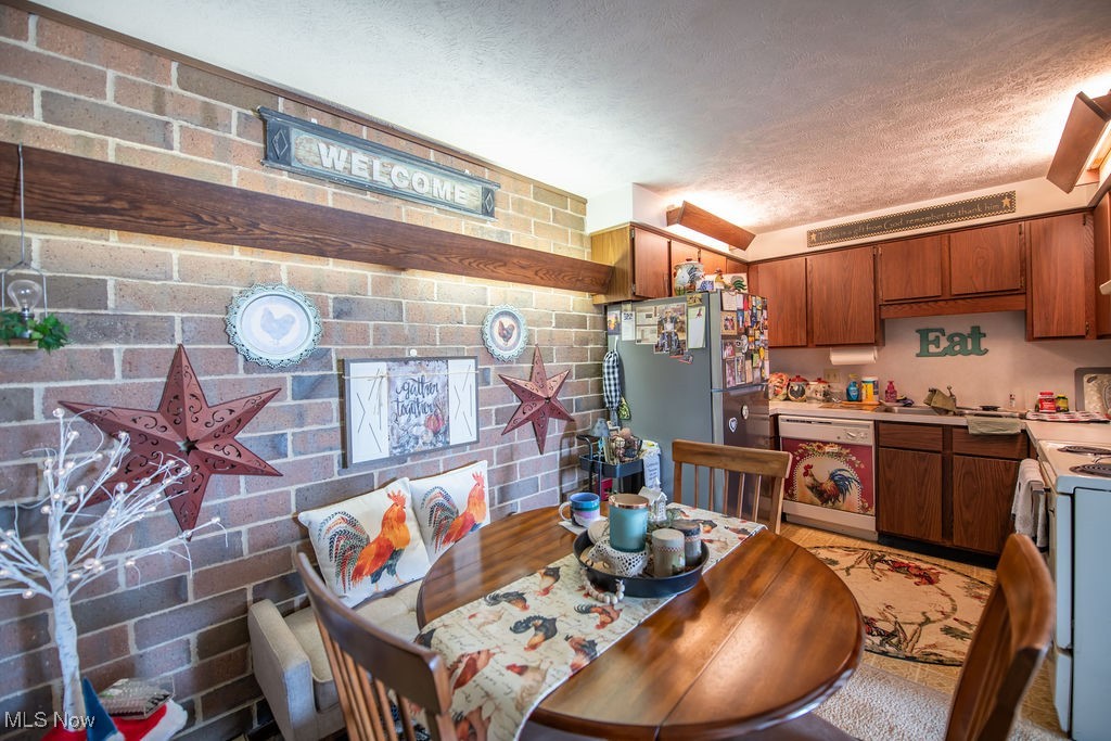 Lexington Centre 02 - Commercial Sale