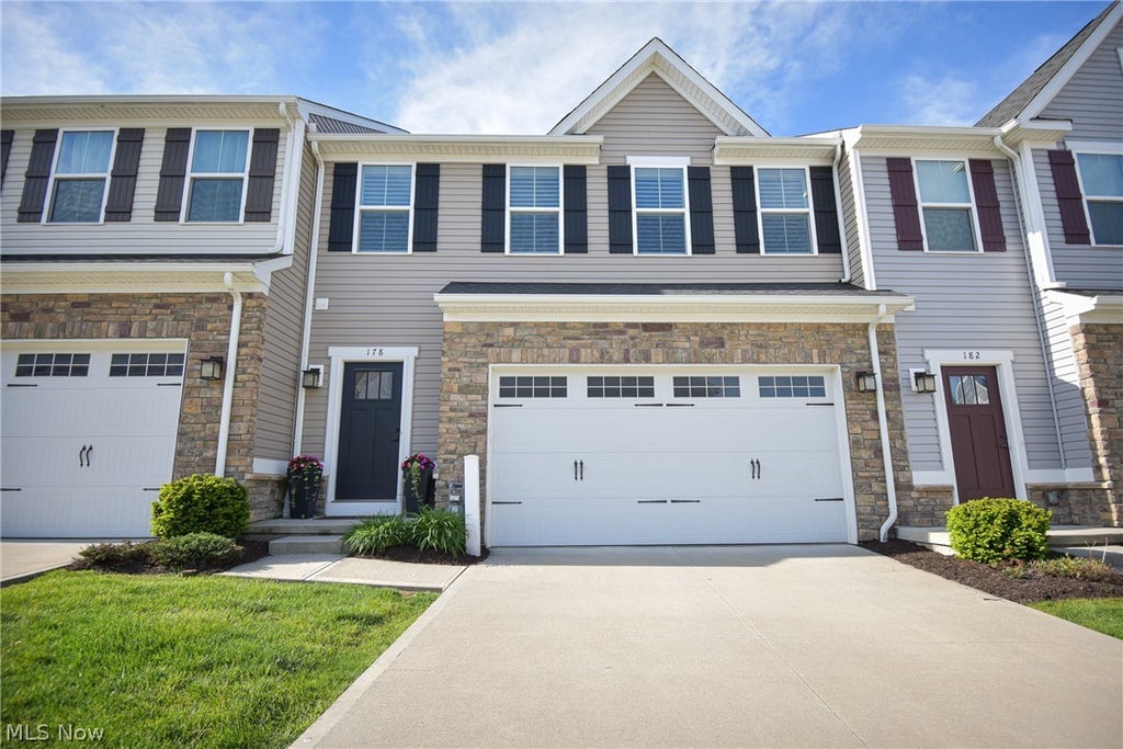 Photo of 178 Topsail Drive, Medina, OH 44256 (MLS # 5209372)