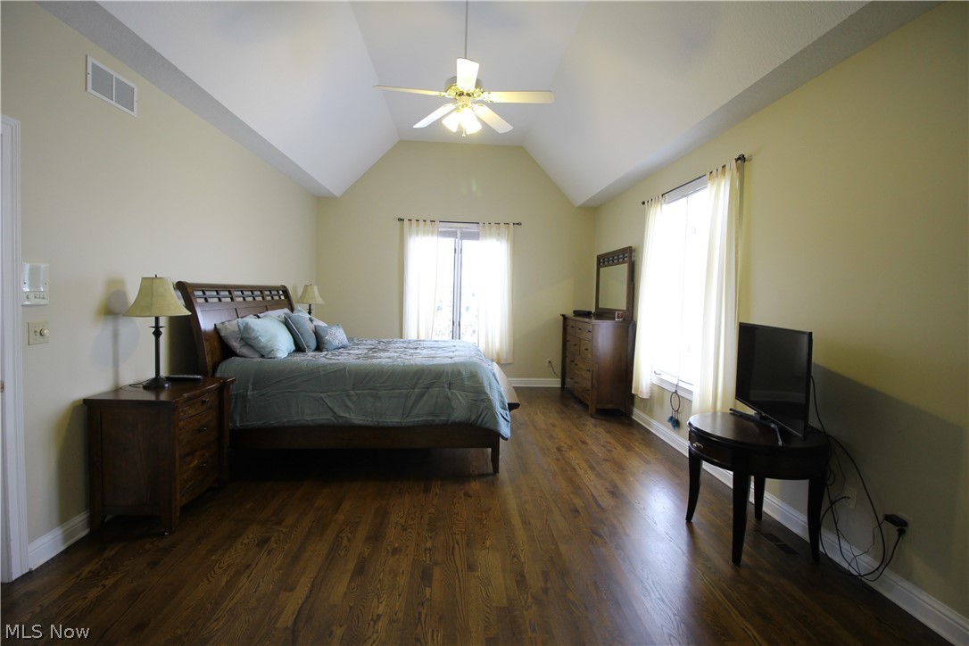 Bayside Lakes - Residential