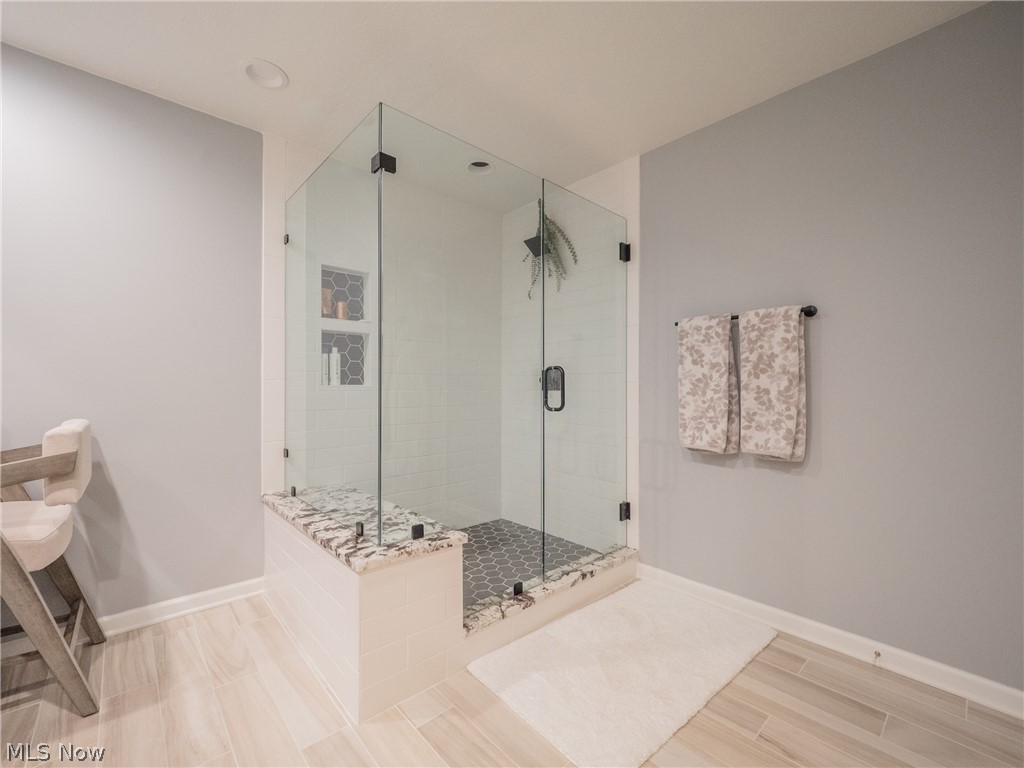 Vista Lago Condo - Residential