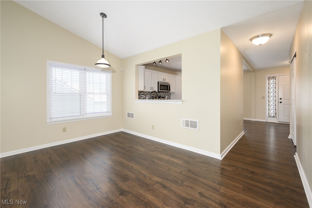 Forest Trail - Residential