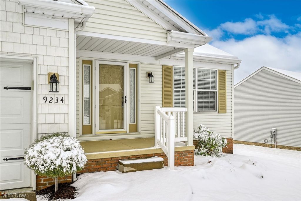 Photo of 9234 Forest Trail Avenue NW, Massillon, OH 44647 (MLS # 5175443)