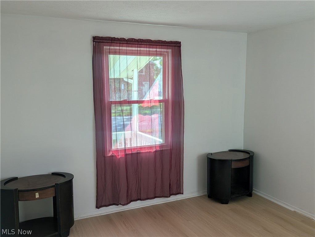 4186 W 143rd Street