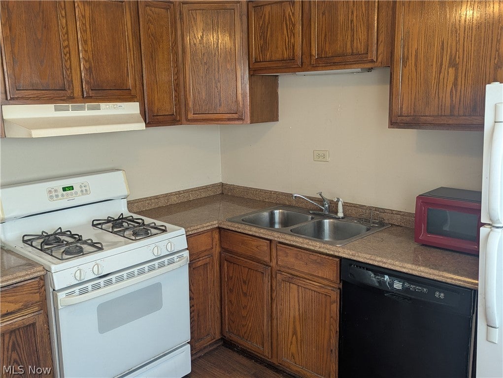 4186 W 143rd Street