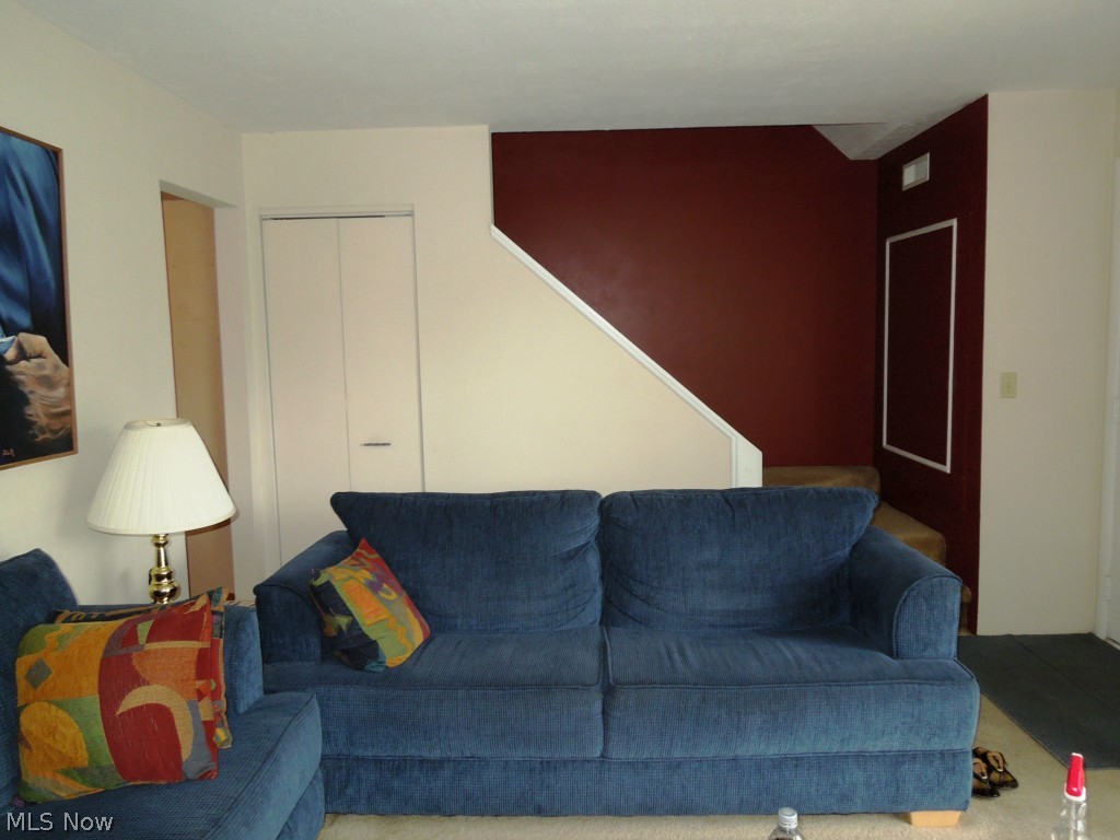 Fairfax Manor Condo - Residential