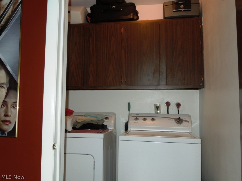 Fairfax Manor Condo - Residential