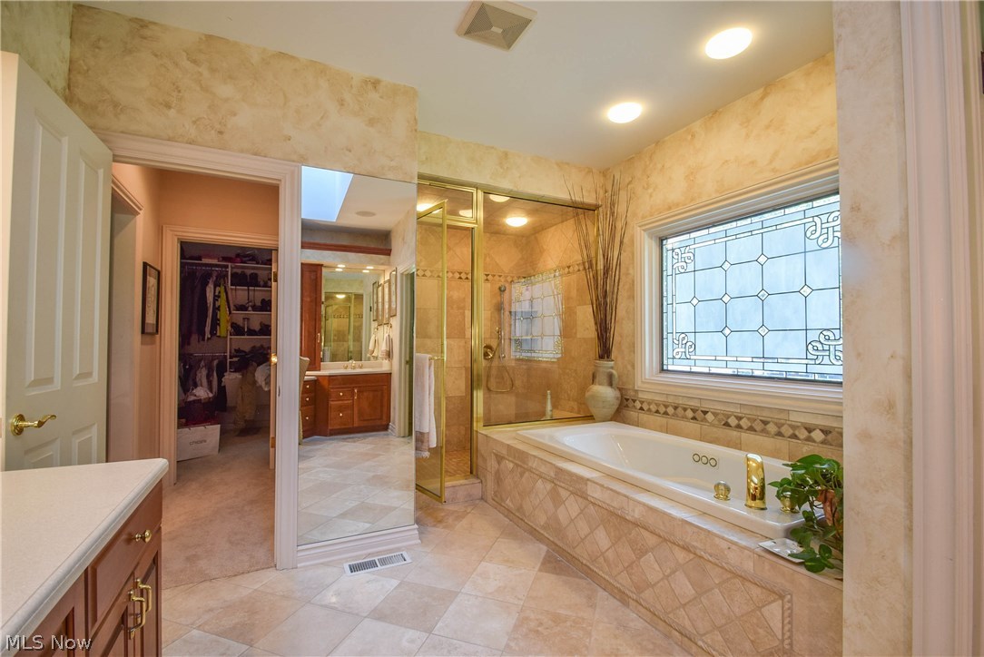 Lands End - Residential